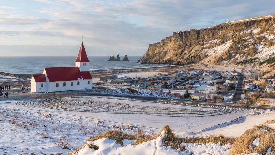 Tour in cinese di un giorno alla costa sud del ghiacciaio Jökulsárlón in Islanda con spiaggia di diamanti e Vík í Mýrdal, opzionale crociera sul ghiacciaio.