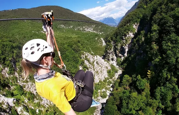 博維茲高空滑索 - 烏恰峽谷 - 歐洲最長的高空滑索