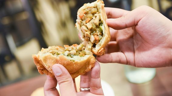 Manila Food Tour: Explore World's Oldest Chinatown