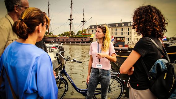 Two and a half hour Amsterdam bike tour