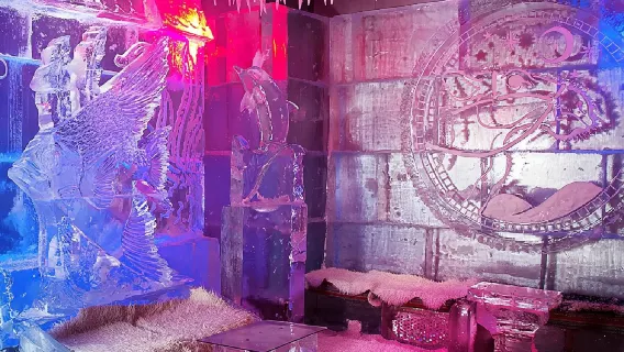 Esperienza al Chillout Ice Lounge di Dubai