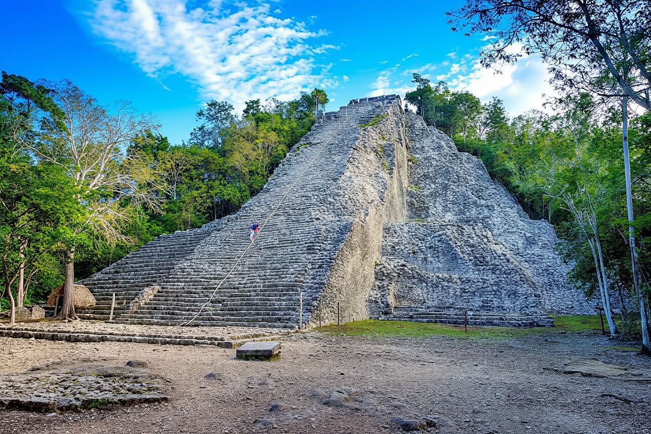 Tulum, Cobá and Aldea Maya guided tour with lunch