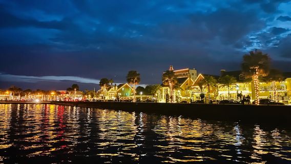 St. Augustine: Nights of Lights Cruise with Music and Drinks