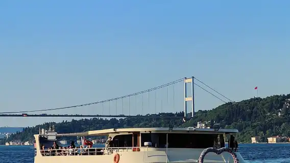 Istanbul Bosphorus: 3-Hour Day Cruise's with Asian Side Stop