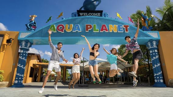 Clark Aqua Planet Water World