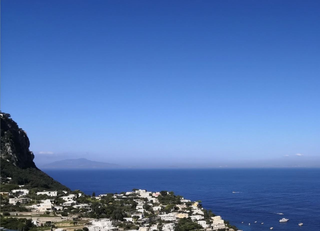 意大利那不勒斯卡普里島+那不勒斯王宮【中文專車-舒適純淨】