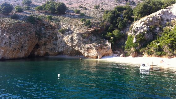 Punat: Grgur, Goli, Rab, and Krk Island Boat Trip with Lunch