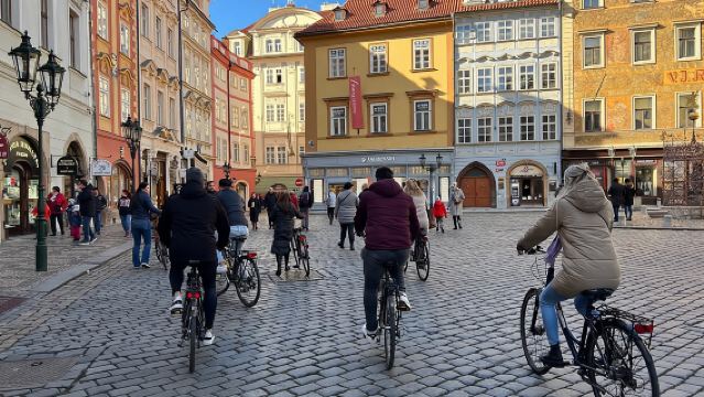 3-hour Complete Prague Bike Tour