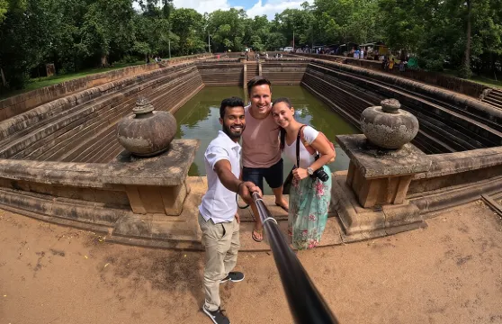 阿努拉德普勒私人城市日遊