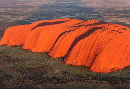 Australia - Uluru Helicopter Sightseeing Flight [Optional Sunrise/Sunset Timeslot + Uluru/Kata Tjuta National Park/Lake Amadeus + Hotel Pickup]
