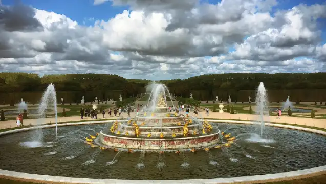 凡爾賽宮私人訂製導覽（含飯店接送）