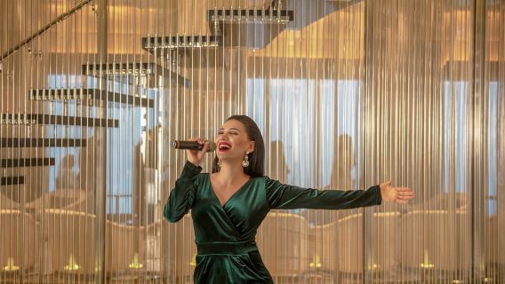 Dubai: Burj Khalifa VIP Experience Level 152 Lounge Access