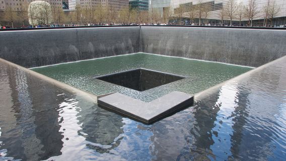 NYC: 9/11 Memorial and Financial District Walking Tour