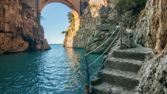 Amalfi Coast and Pompei from Rome: Private Full-Day Guided Tour