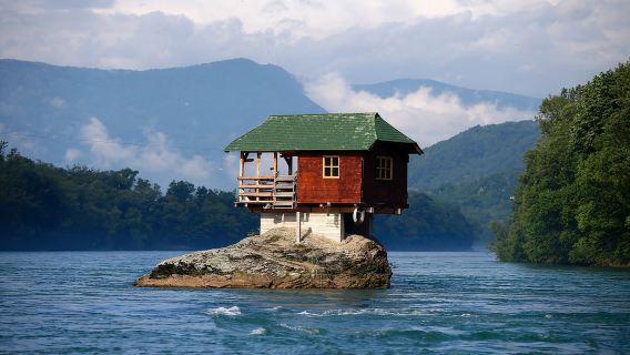 Serbia Sargan 8 Train + Drina River House + Wooden Village one-day tour
