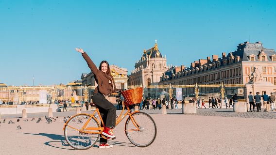Versailles Bike Tour with Market, Gardens & Guided Palace Tour