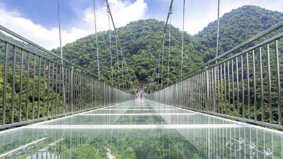 Tour riêng tham quan Cầu kính Skywalk Thác nước Núi Hang động cổ