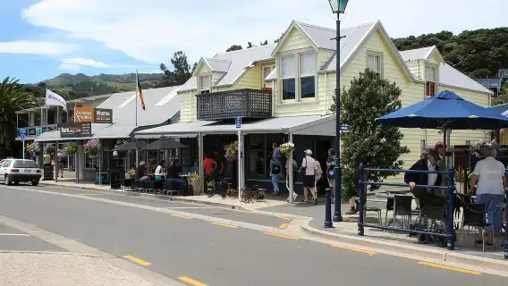 Akaroa Full Day Sightseeing Tour from Christchurch
