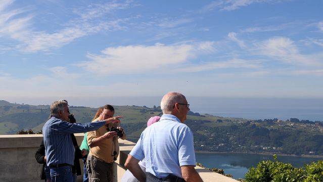Iconic Shore Excursion: Dunedin City Highlights Tour