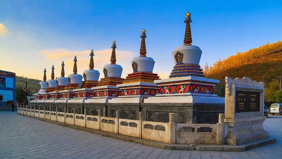 塔爾寺+拉脊山+日月山+青海湖二郎劍景區一日遊|精緻小團