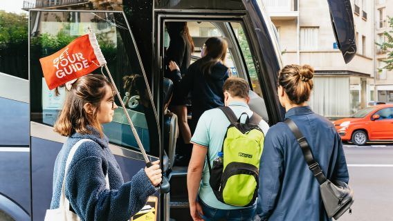 Vanuit Parijs met de bus: zelftour door het paleis en de tuinen van Versailles