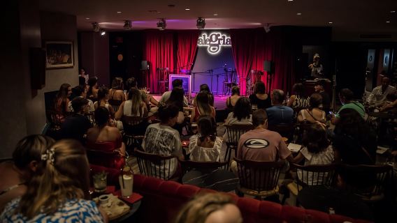Málaga: Espectáculo de Flamenco en Vivo en Flamenco Alegría