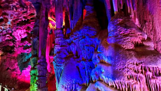 Desde Sofía: tour de 12 horas por la fortaleza de Belogradchik y la cueva Venetsa