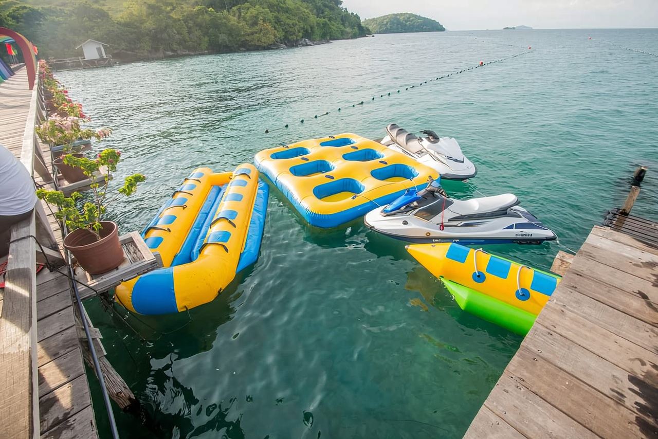 Tour di mezza giornata a Semporna Baia degli Innamorati: divertiti con vari sport acquatici + assaggia autentici dolci malesi