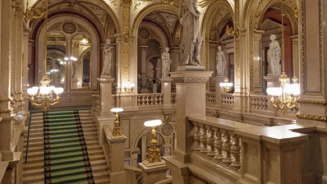 奧地利維也納維也納國家歌劇院+維也納城市公園【中文專車包車出行】