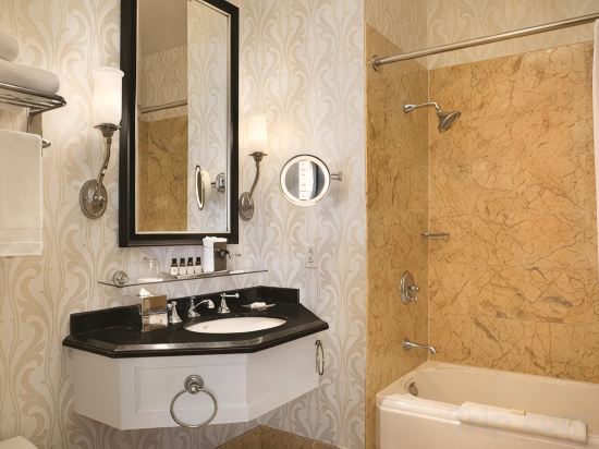 Fairmont San Francisco Room Type - Fairmont Queen Room