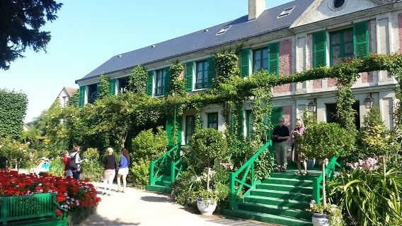 Giverny: Monet's House & Gardens Skip-the-line Walking tour