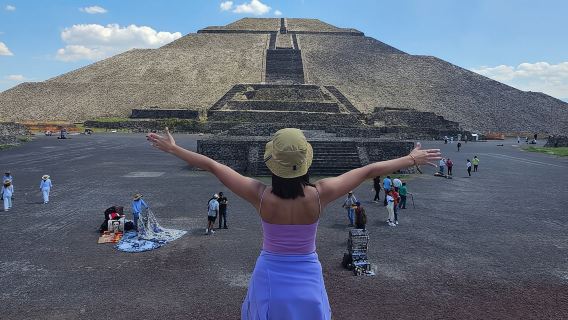 เตโอติวากันช่วงเช้าหรือบ่าย สำรวจโดยไม่ต้องมีกับดักนักท่องเที่ยว