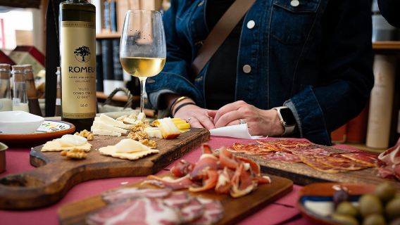 Пешеходная экскурсия на полдня с дегустацией местной еды в Порту