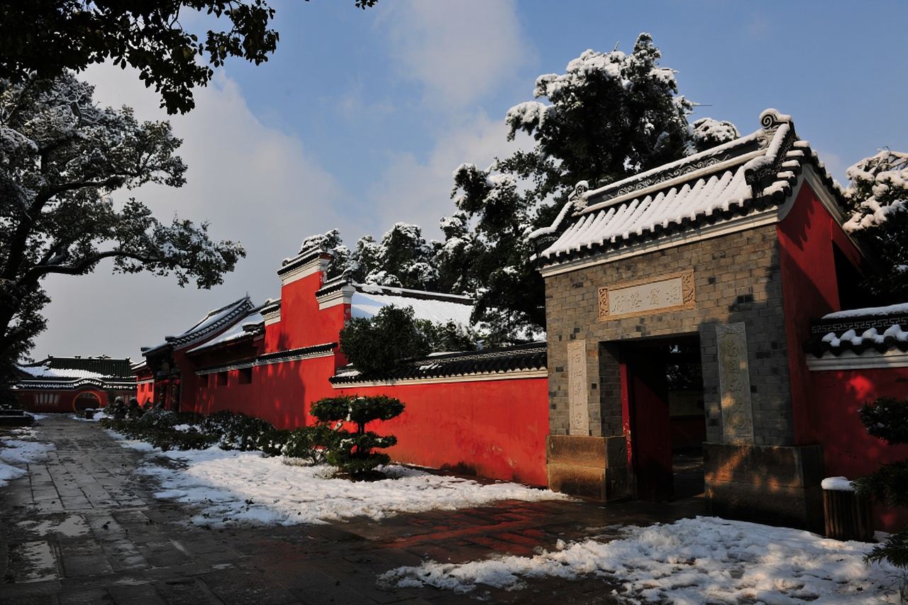 2人起私家團龍虎山象鼻山上清古鎮一日遊南昌上饒上門接送