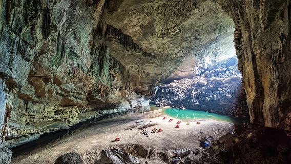 Phong Nha Cave - Paradise Cave Small Group Tour: All Inclusive