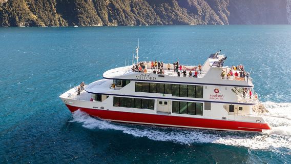 Tour 1 ngày đến Vịnh Milford từ Queenstown, New Zealand | Xe buýt toàn cảnh + du thuyền + đưa đón khách sạn