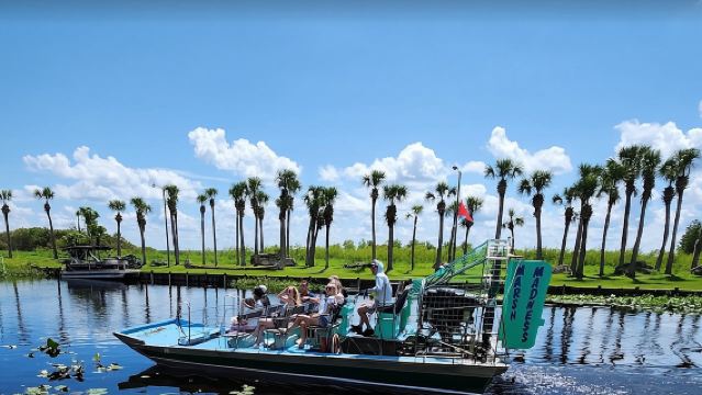 센트럴 플로리다 에어보트 투어(Central Florida's Airboat Rides)