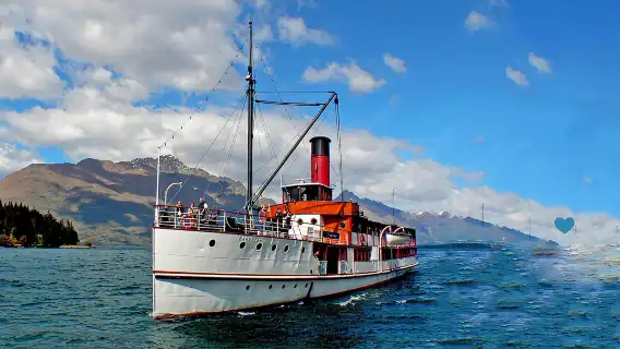 New Zealand Queenstown TSS Earnslaw 1-day tour [Lake cruise | Century-old steamboat]