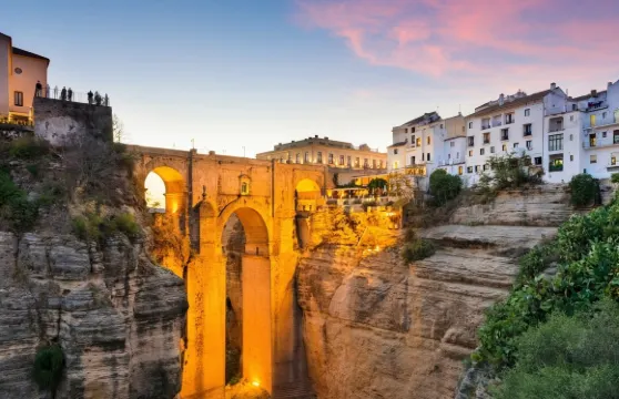 【龍達跟團1日】塞維利亞-龍達-白牆小鎮賽特尼爾（可選導遊）