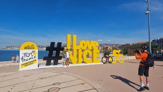 Nice: Villefranche Guided Electric Bike Tour