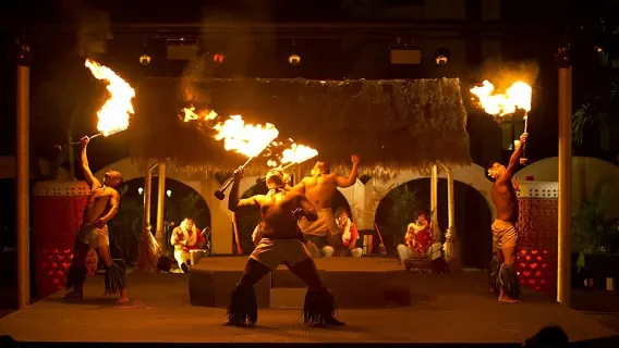Oahu: Hilton Waikiki Starlight Luau