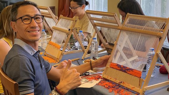 トルコ絨毯織りワークショップ (ハル・キリム・ドクマ・アトリエシ)