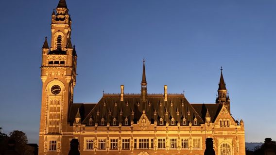 Netherlands Hague Day Tour [Art + Beach Experience] Binnenhof + Scheveningen Strand