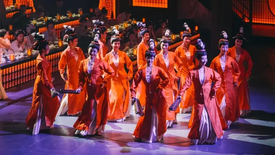 Kaifeng Qingming Riverside Song Dynasty Feast · Ancient Chinese Immersive Imperial Banquet (Experience Song Dynasty culinary culture + classical music + Song Dynasty etiquette + recreated imperial banquet)