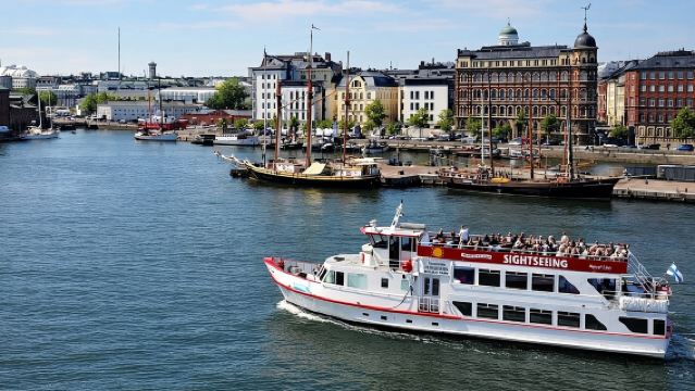 Sightseeing Cruise in Archipelago of Helsinki