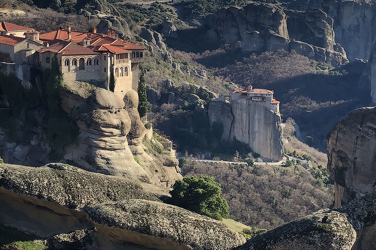 Agenzia locale - 1 giorno in treno da Salonicco a Meteora in inglese o spagnolo