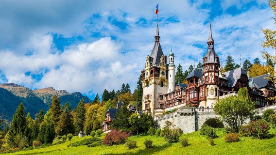 Transylvania and Dracula Castle Full Day Tour from Bucharest