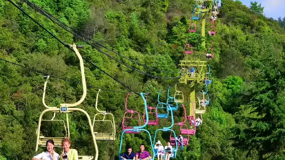 九鄉一日遊：二環內接＋純玩無購物無自費＋專業導遊＋特色午餐