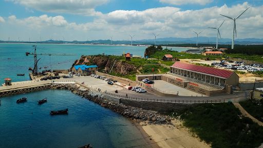 威海摩天嶺索道+雞鳴島+那香海+擱淺貨輪布魯維斯號+海草房一日遊 威海摩天嶺索道+雞鳴島+那香海+擱淺貨輪布魯維斯號+海草房一日遊