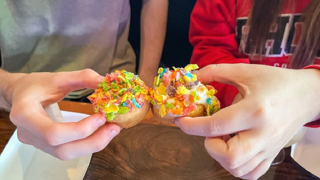 Nashville: Food Tour with 5+ Tastings of Local Delicacies